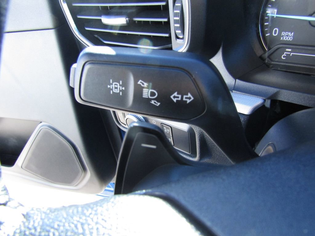 Used 2020 Ford Explorer XLT w/ Equipment Group 202A image 24