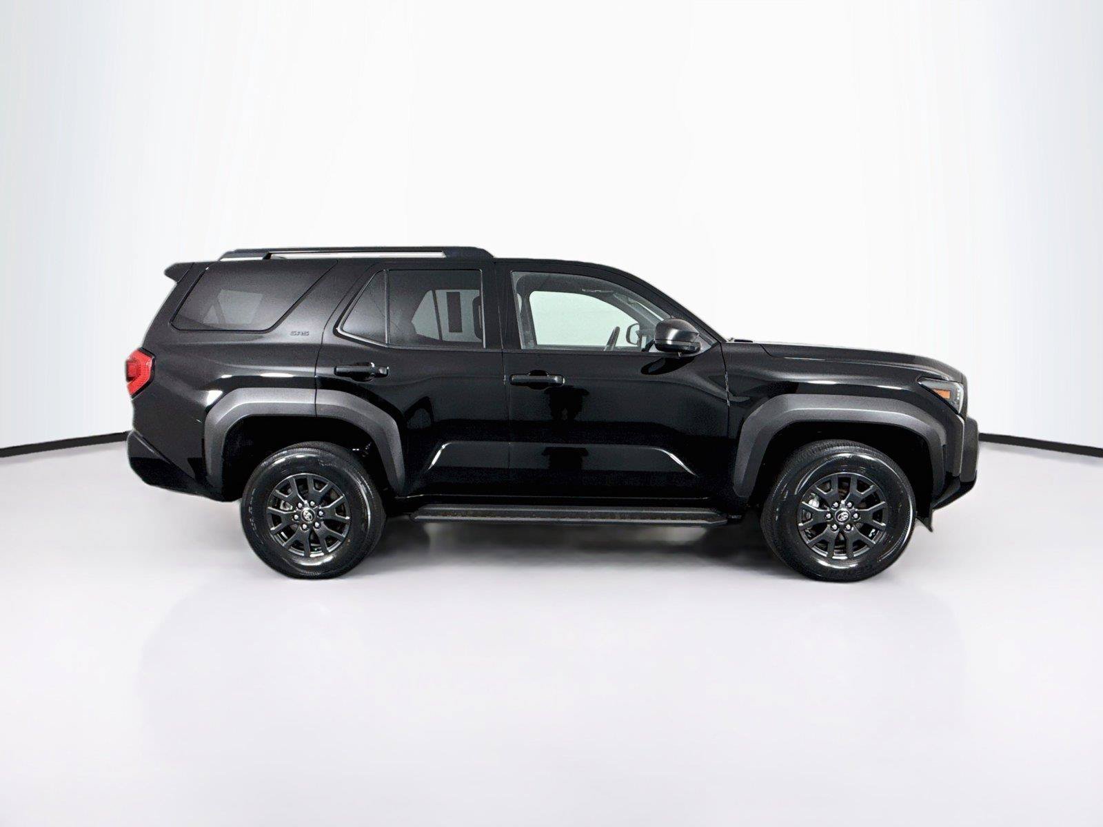 Certified 2025 Toyota 4Runner SR5 AWD/4WD image 10