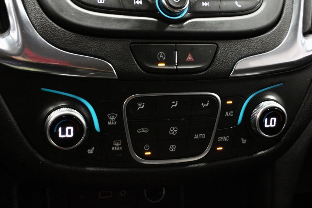 Used 2024 Chevrolet Equinox LT FWD image 28