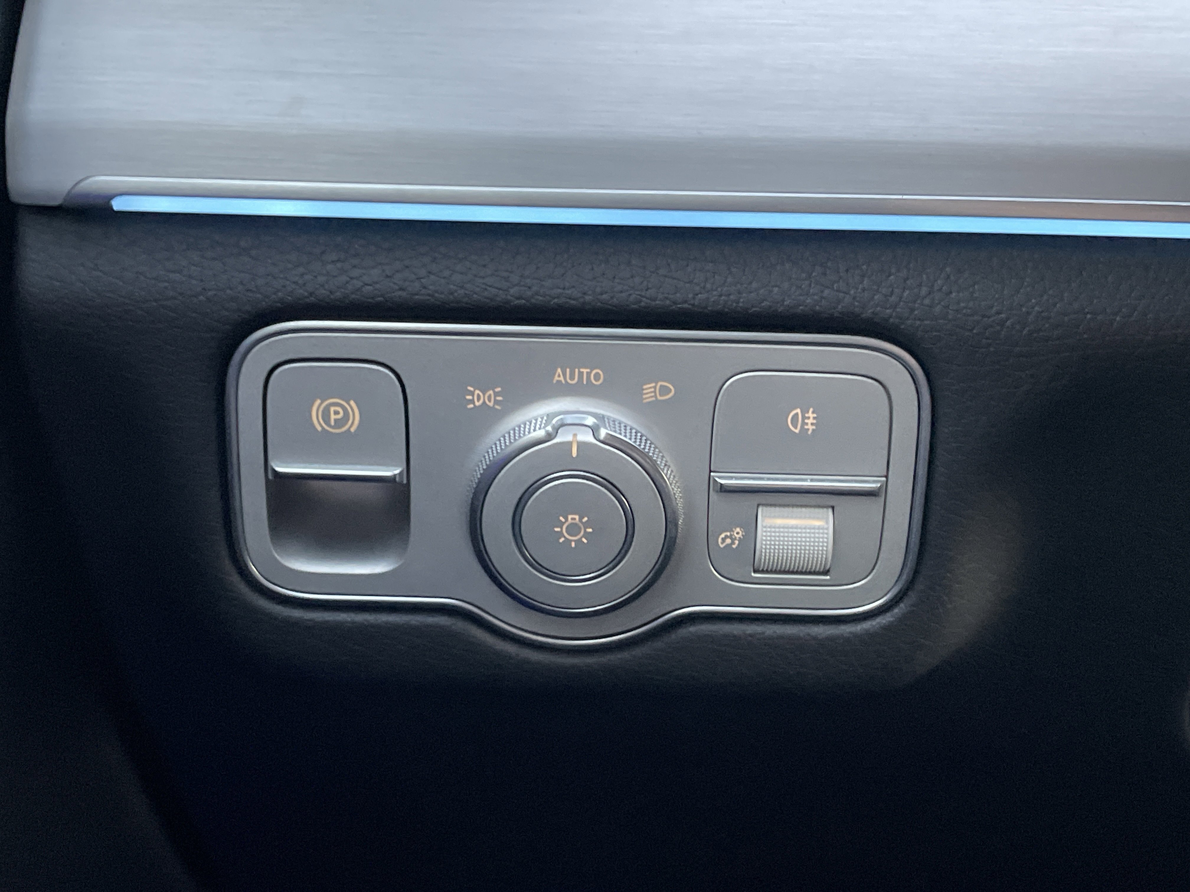 Certified 2024 Mercedes-Benz GLE 350 4MATIC image 23