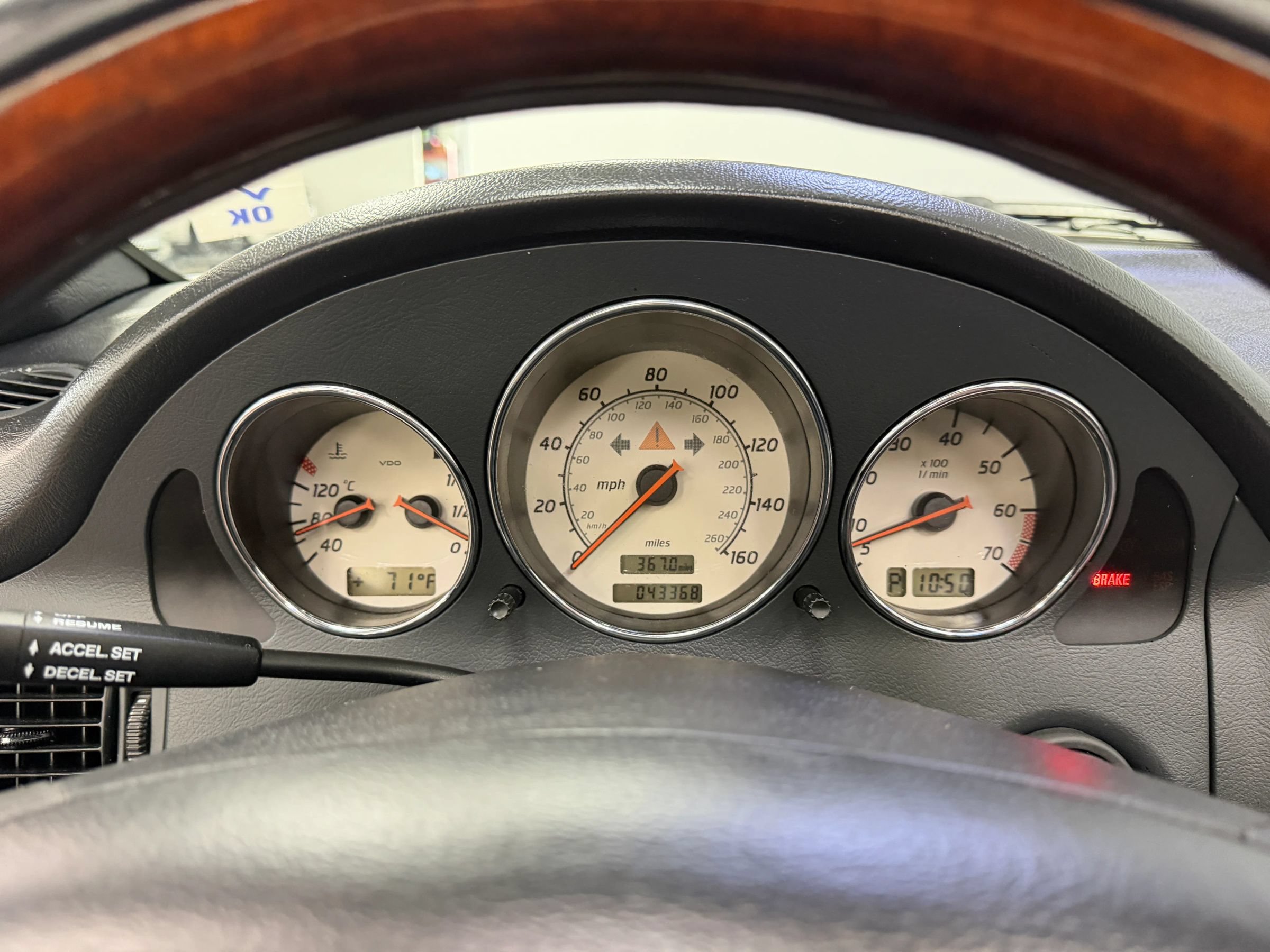 Used 2001 Mercedes-Benz SLK 320 image 25