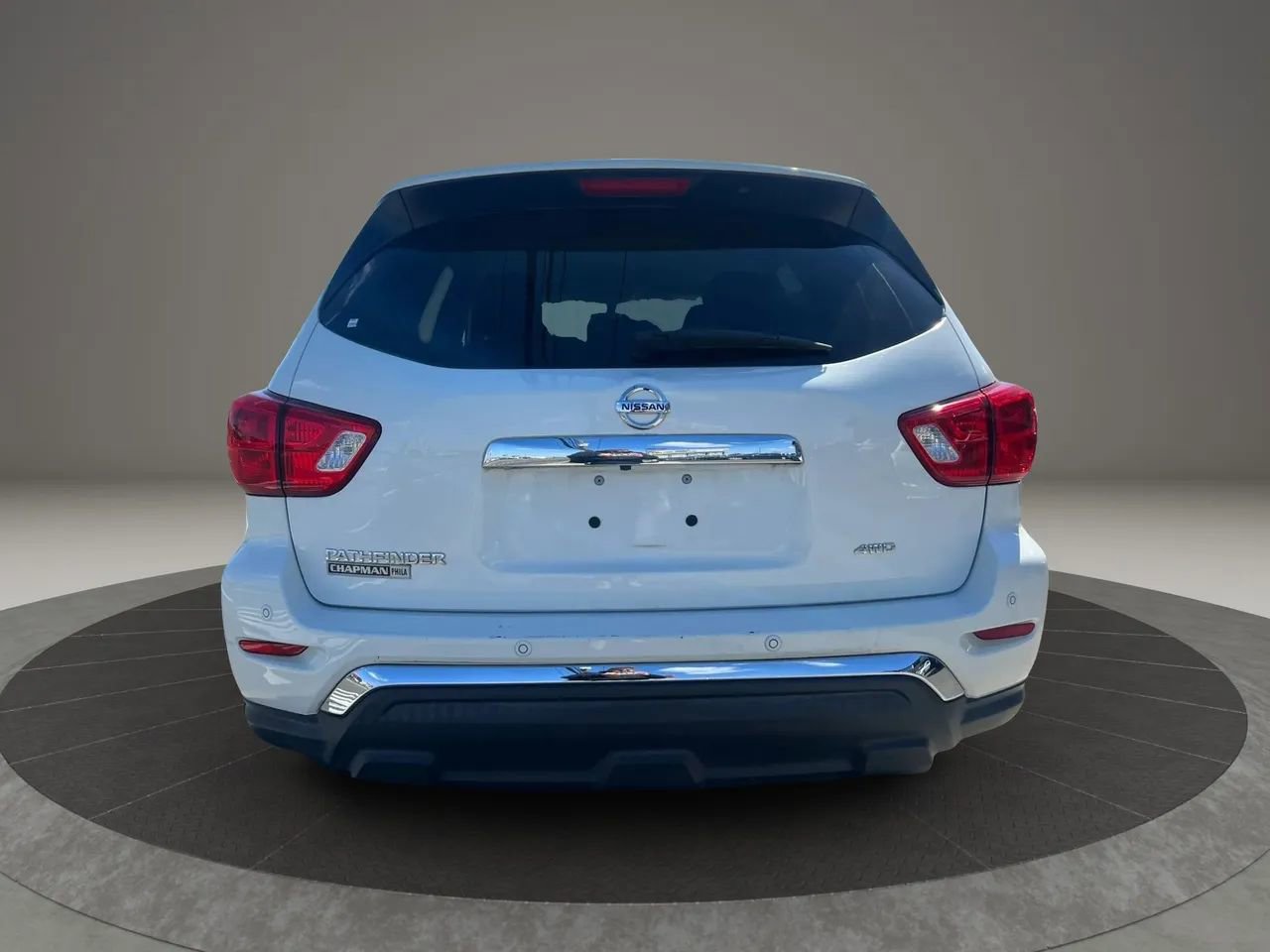 Used 2019 Nissan Pathfinder S image 6