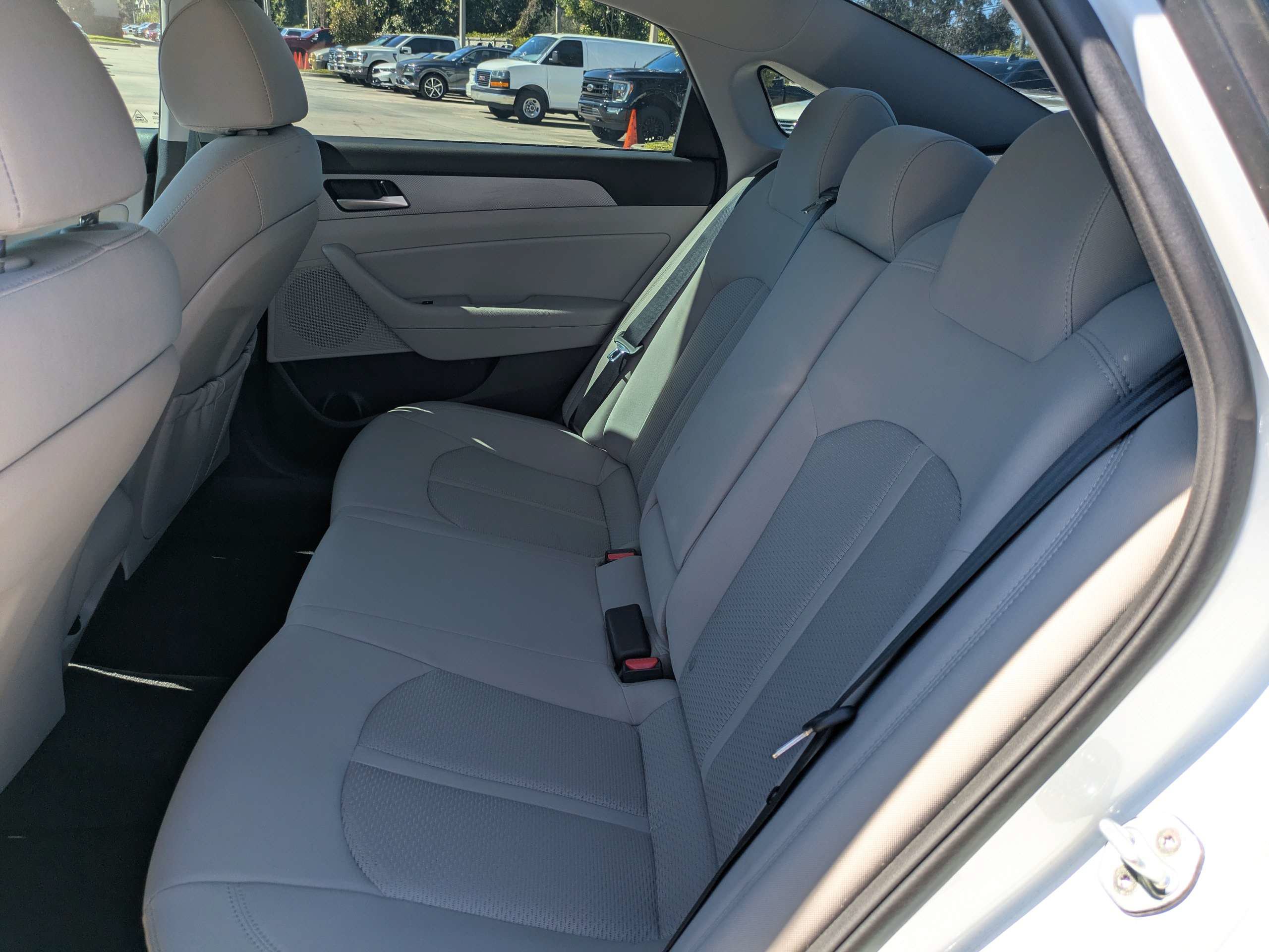 Used 2018 Hyundai Sonata SEL FWD image 12