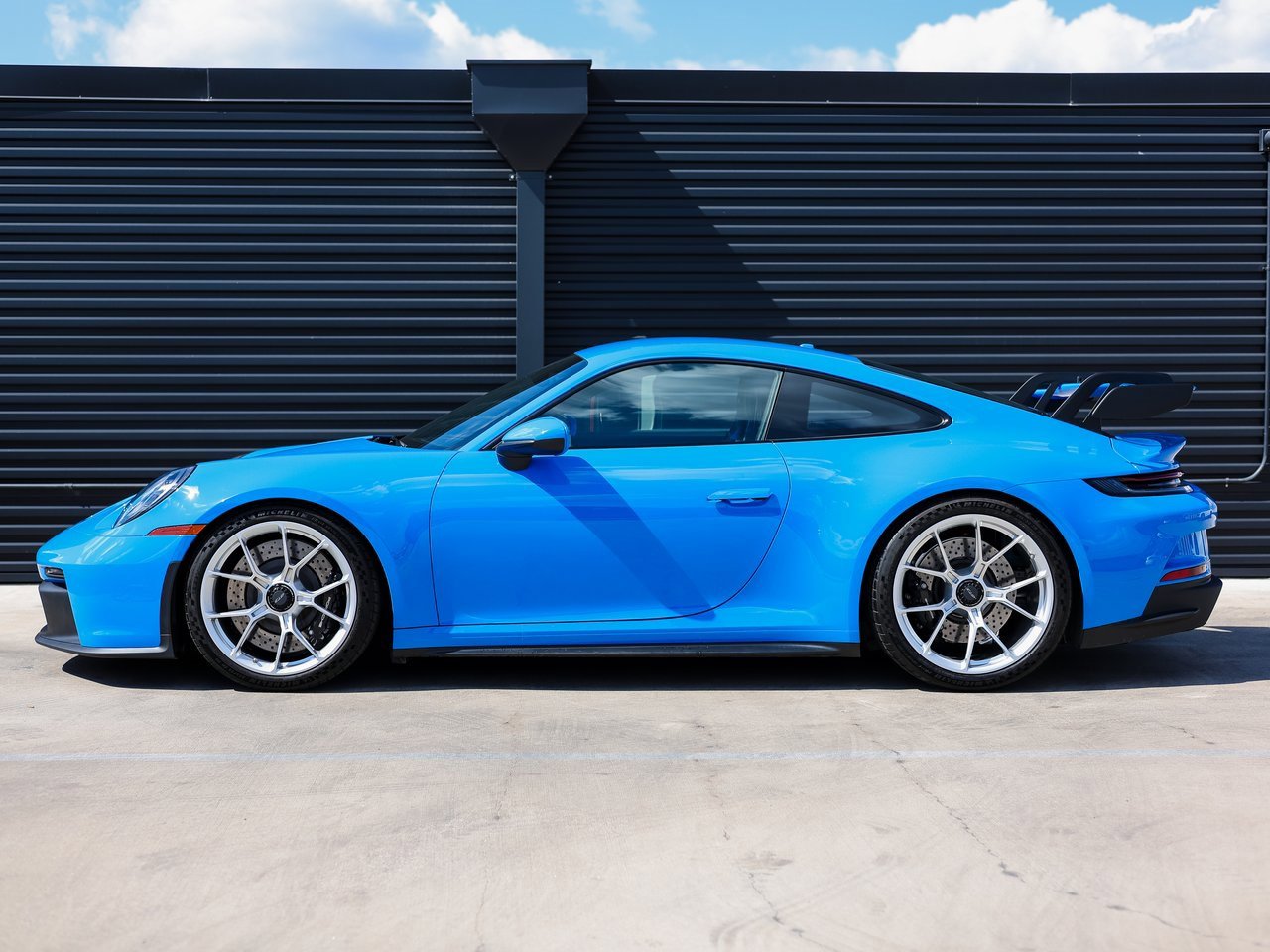 Certified 2022 Porsche 911 GT3 image 2