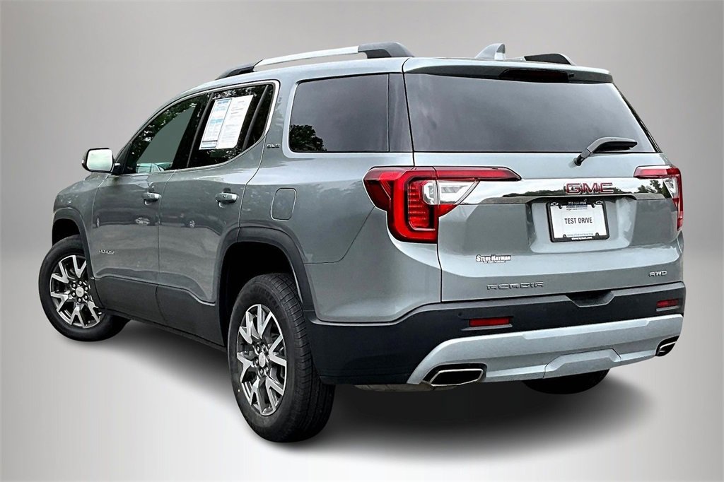 Certified 2023 GMC Acadia SLE w/ Driver Convenience Package image 5