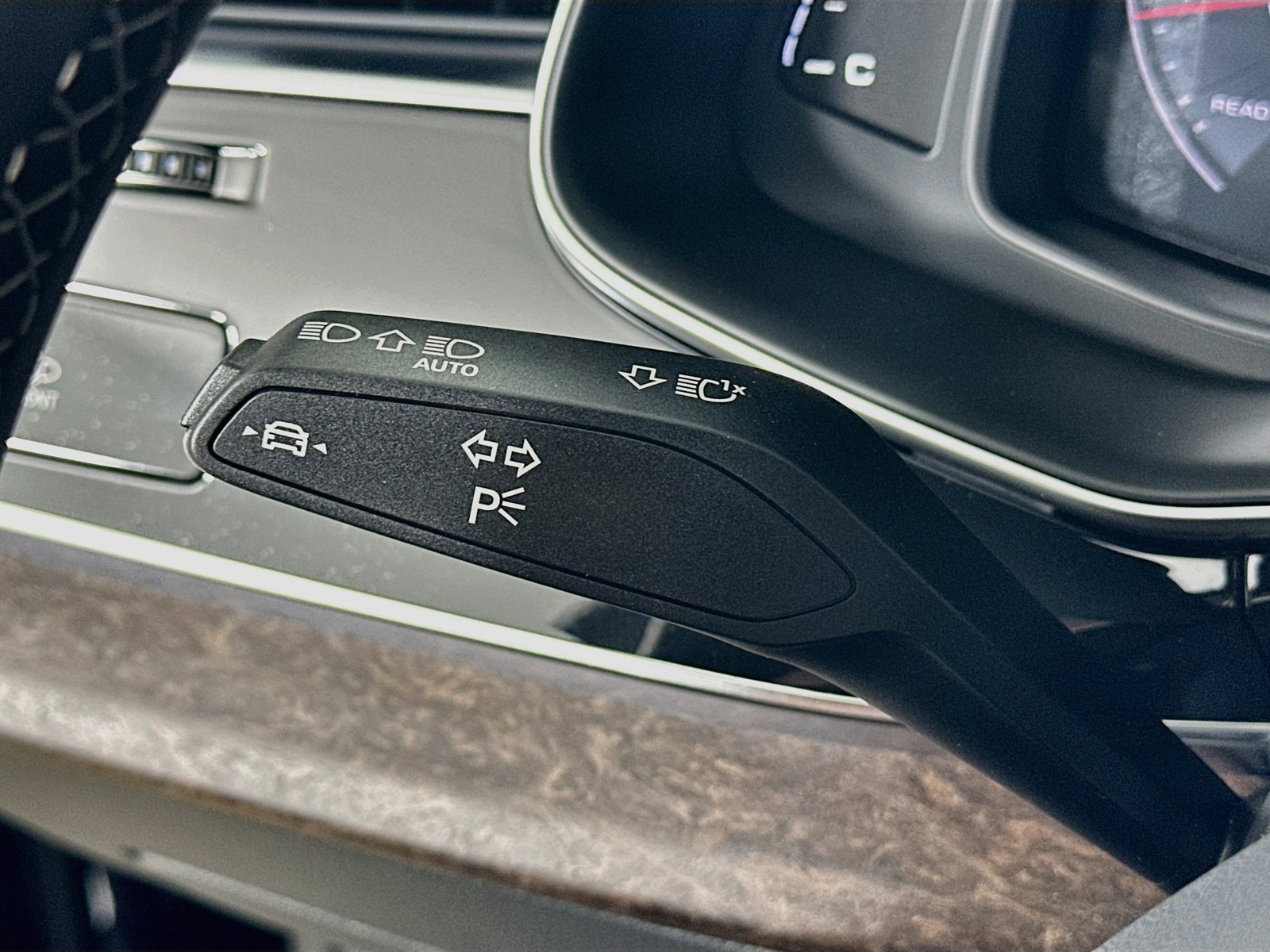 New 2027 Audi Q8 Premium Plus AWD/4WD image 21