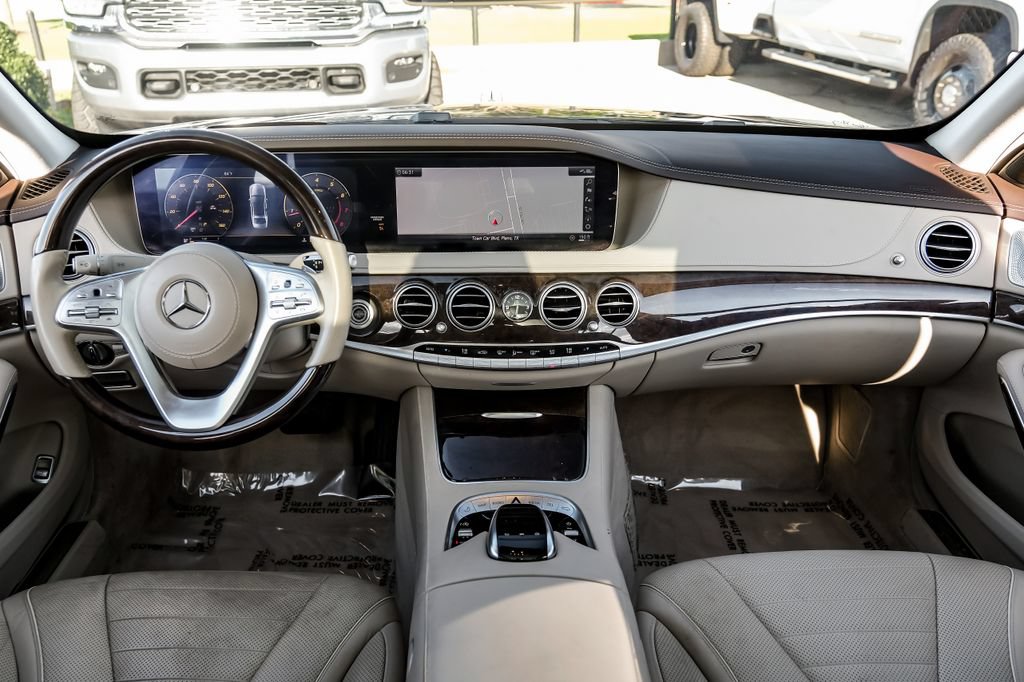 Used 2019 Mercedes-Benz S 560 Sedan image 11