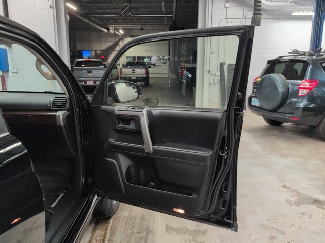 Used 2018 Toyota 4Runner Limited image 28