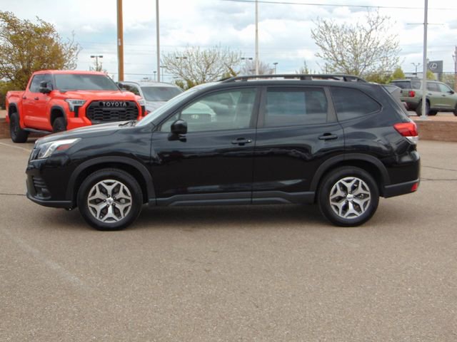 Certified 2023 Subaru Forester Premium image 7