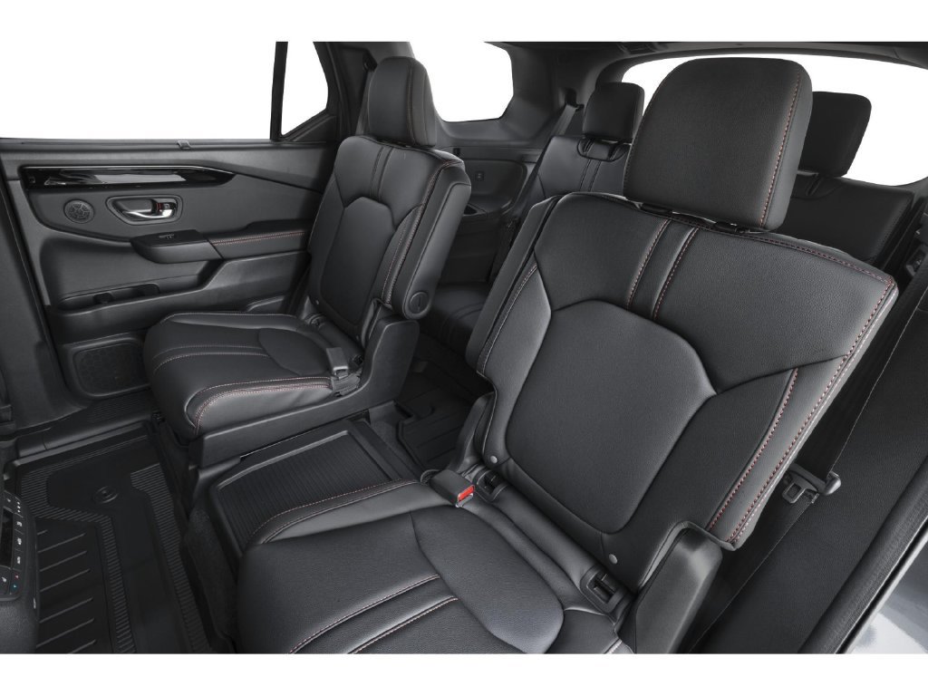 New 2026 Honda Pilot TrailSport image 8