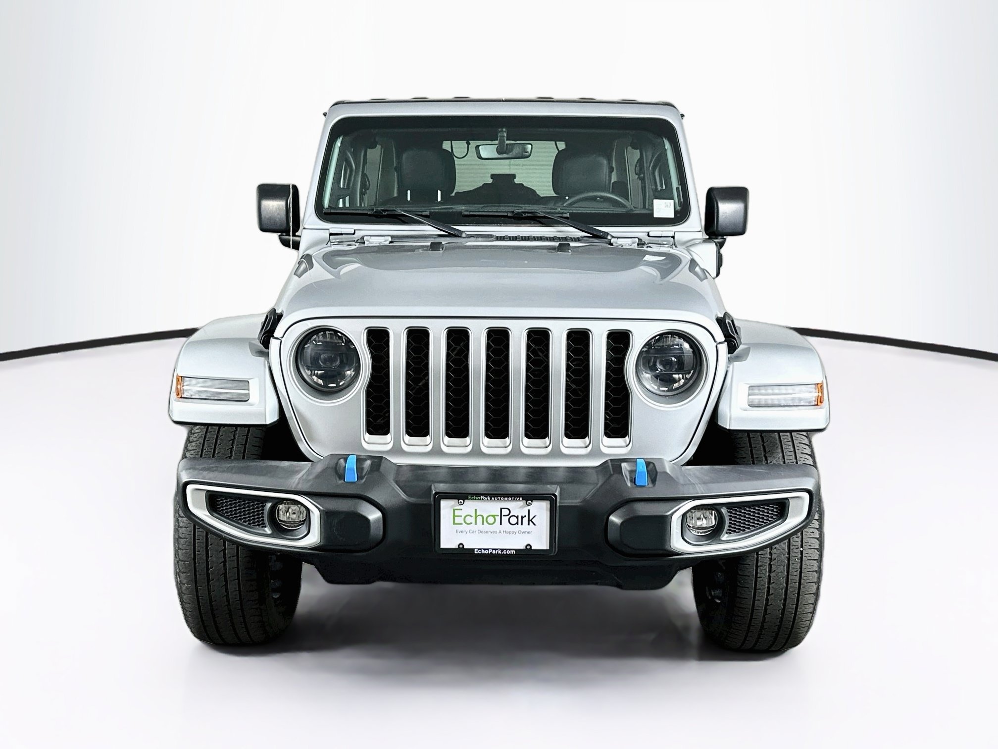 Used 2023 Jeep Wrangler Unlimited Sahara AWD/4WD image 2