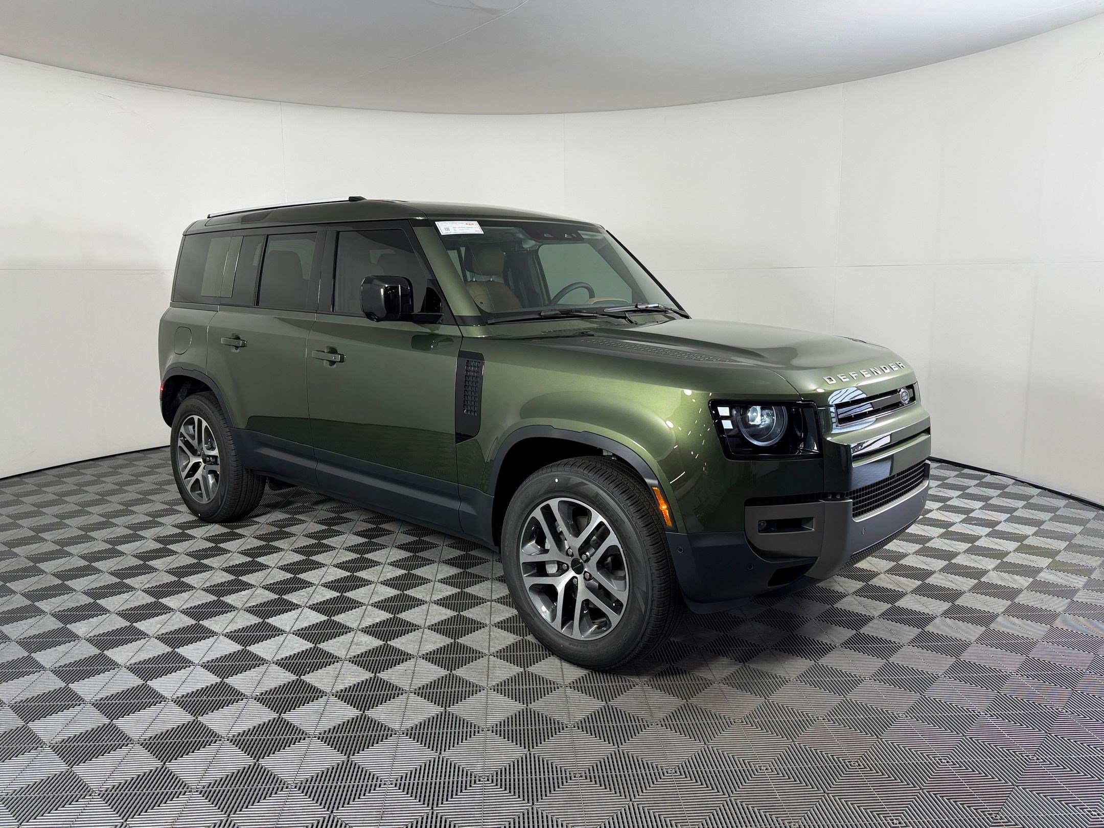 New 2026 Land Rover Defender 110 S AWD/4WD image 7