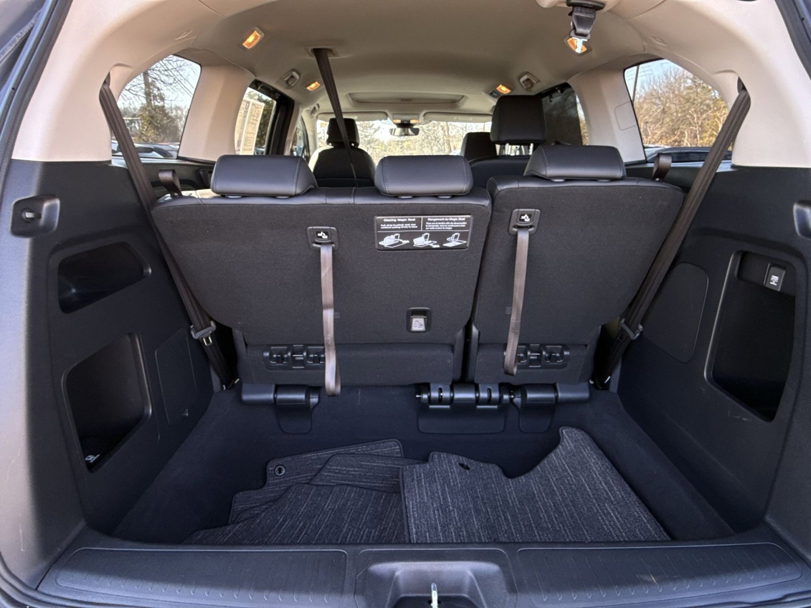 Used 2025 Honda Odyssey EX-L image 25