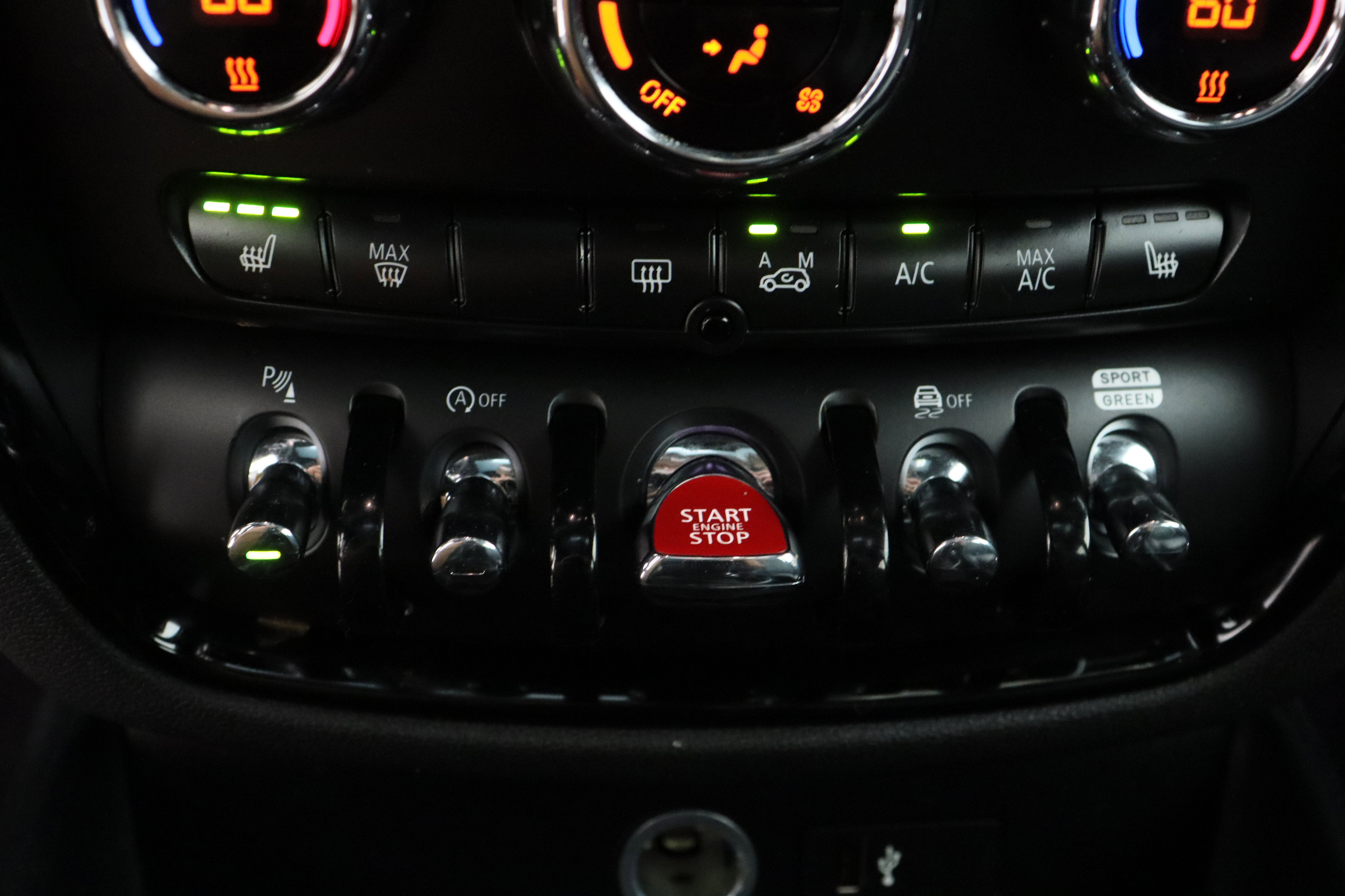 Used 2023 MINI Cooper Clubman S w/ MINI Untold Edition FWD image 24