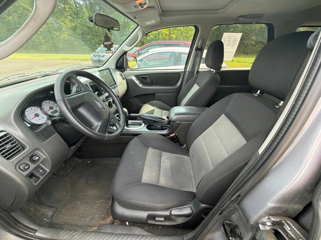 Used 2007 Ford Escape XLT FWD image 9