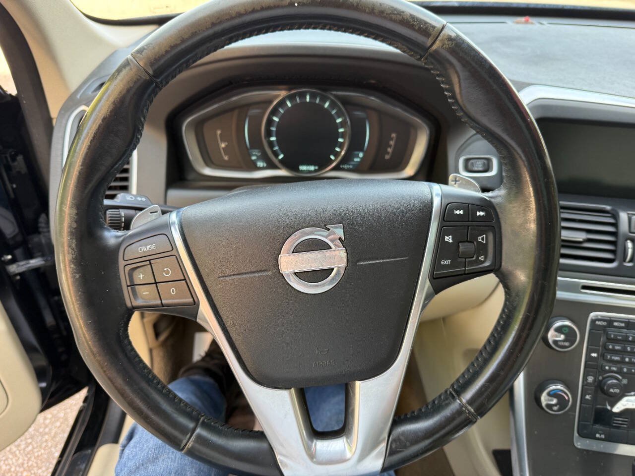 Used 2014 Volvo XC60 T6 AWD/4WD image 21