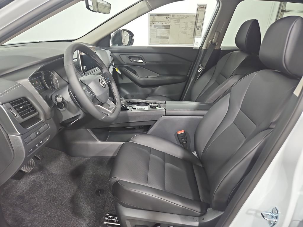 New 2026 Nissan Rogue SV image 9