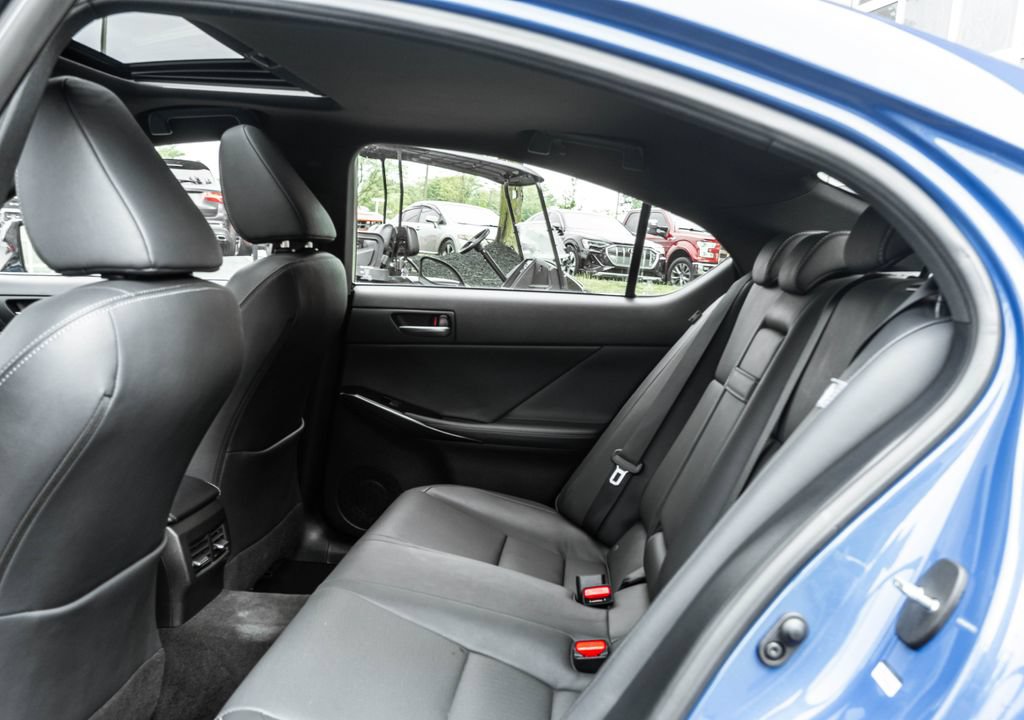 Used 2024 Lexus IS 300 AWD w/ Premium Package image 22