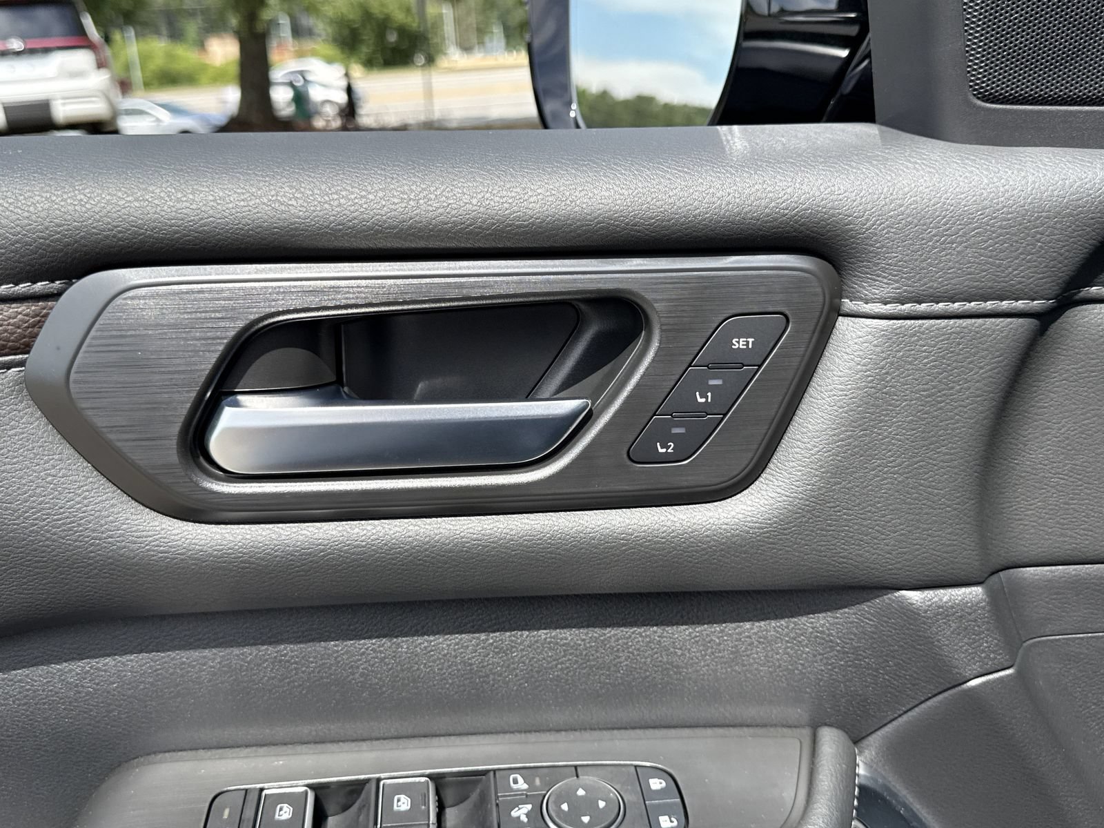 New 2026 Nissan Armada Platinum AWD/4WD image 20