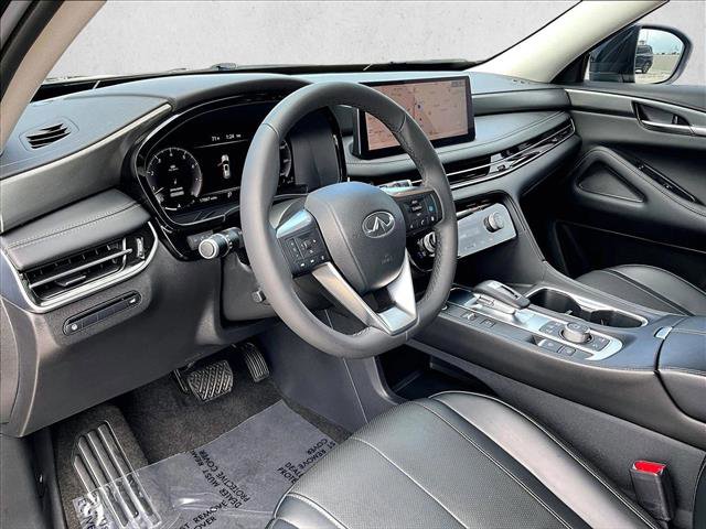 Used 2023 INFINITI QX60 Luxe image 14