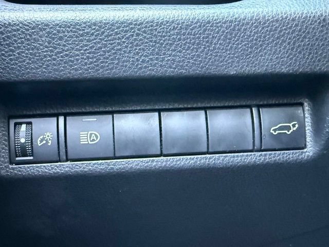 Certified 2021 Toyota RAV4 XLE Premium AWD/4WD image 24