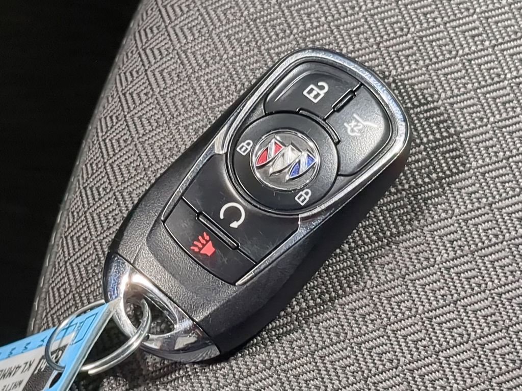 Used 2023 Buick Encore GX Select AWD/4WD image 33