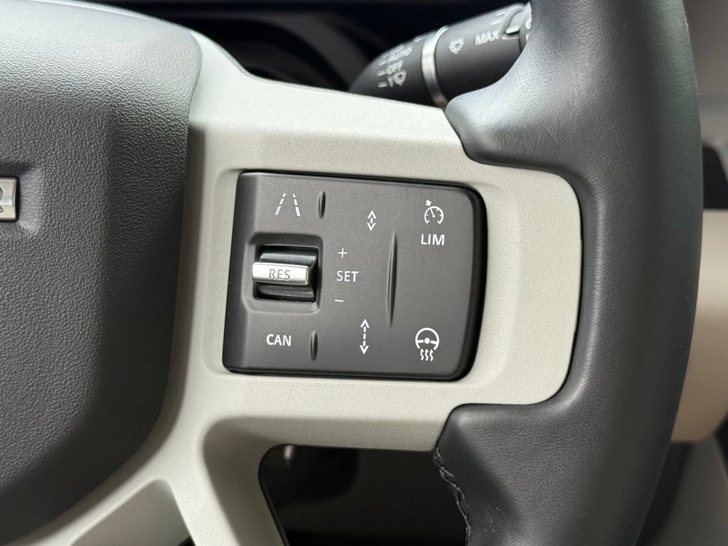 Certified 2024 Land Rover Defender 110 X-Dynamic SE AWD/4WD image 21