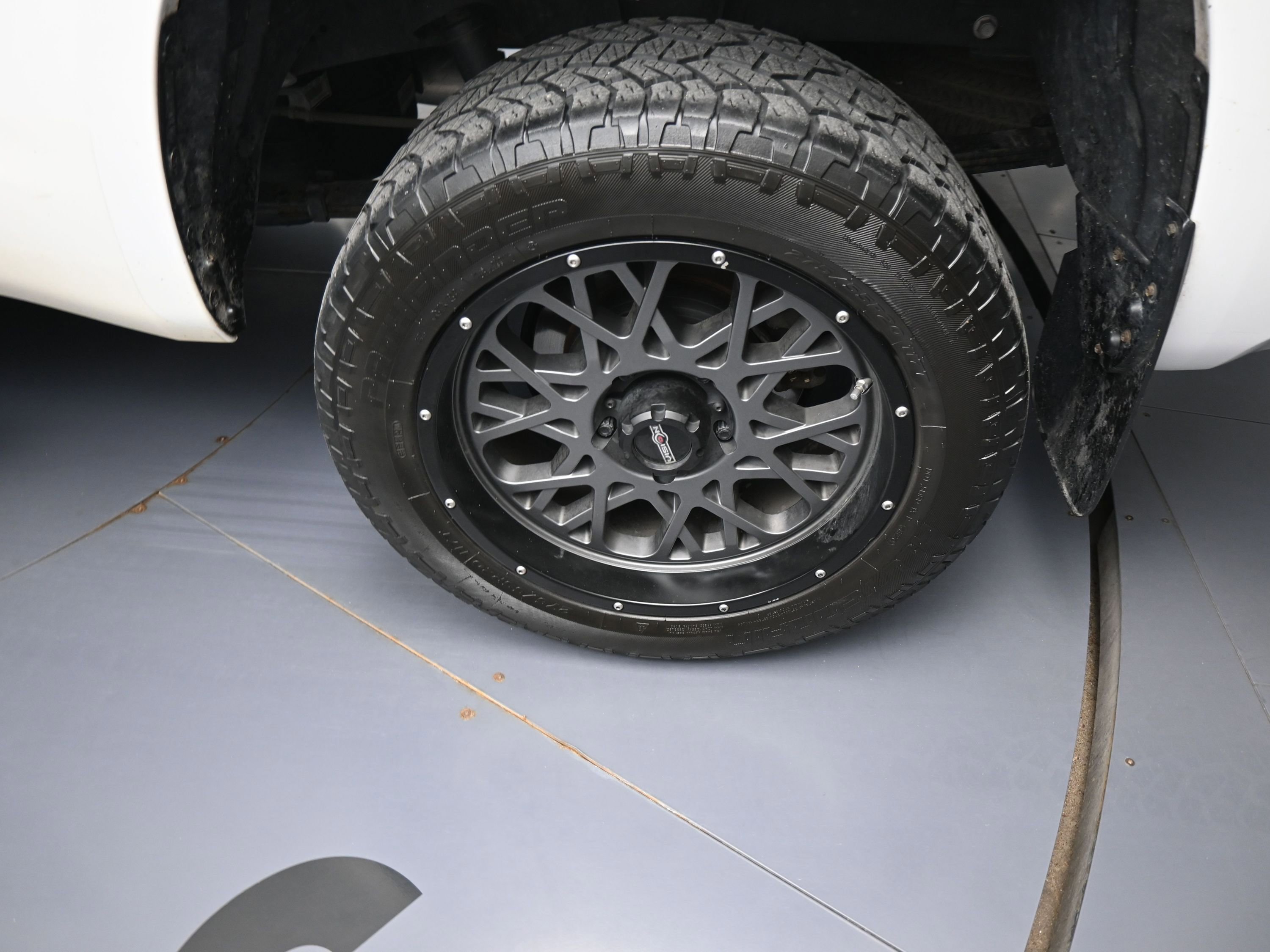 Used 2018 Toyota Tundra SR image 19