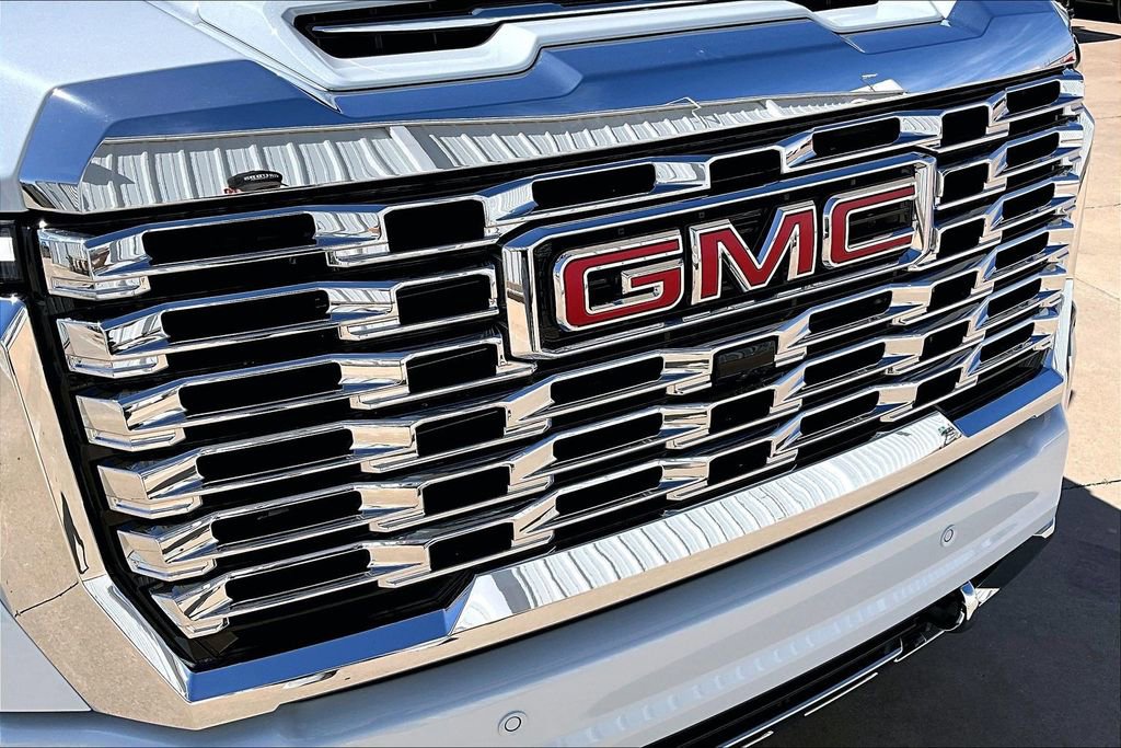 New 2026 GMC Sierra 2500 Denali w/ Denali Reserve Package image 29
