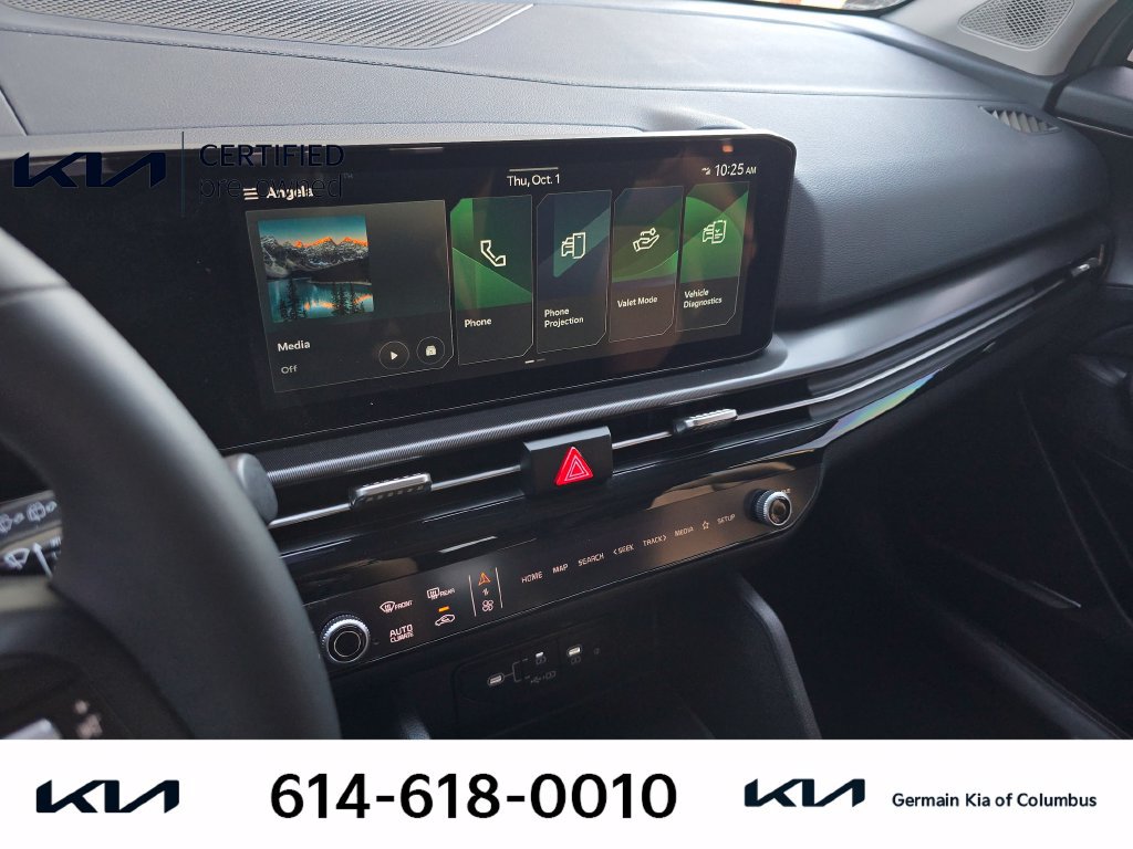 Certified 2026 Kia Sportage EX FWD image 23