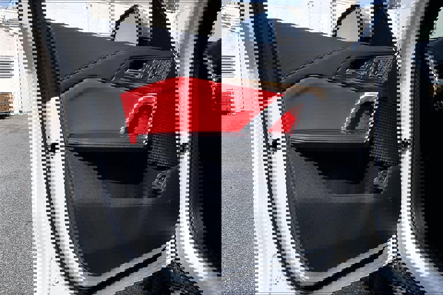 Used 2024 BMW X1 xDrive28i w/ Premium Package image 23