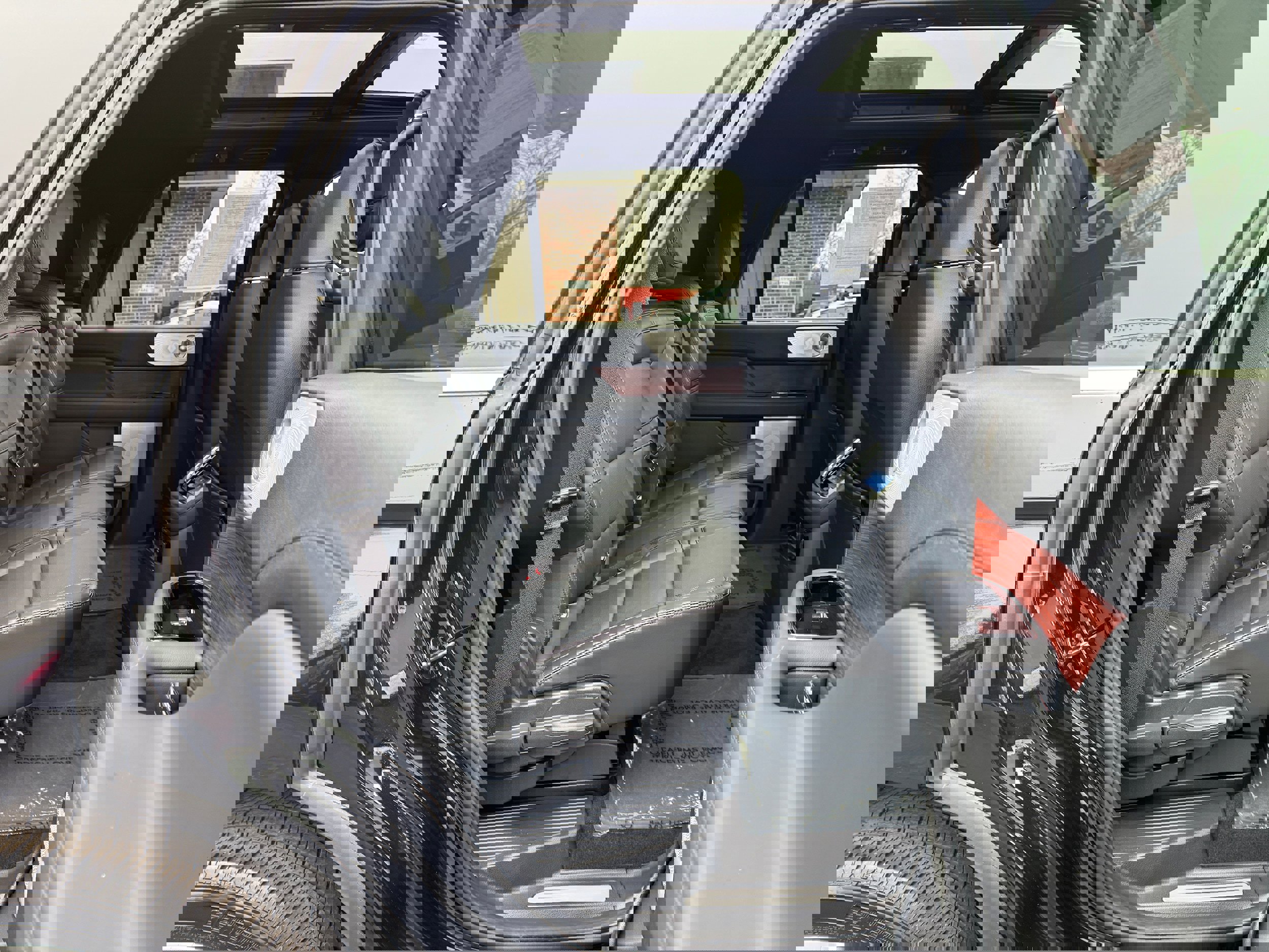 Used 2024 Lincoln Navigator Reserve image 15