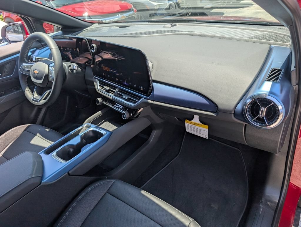 New 2026 Chevrolet Equinox EV LT FWD image 8
