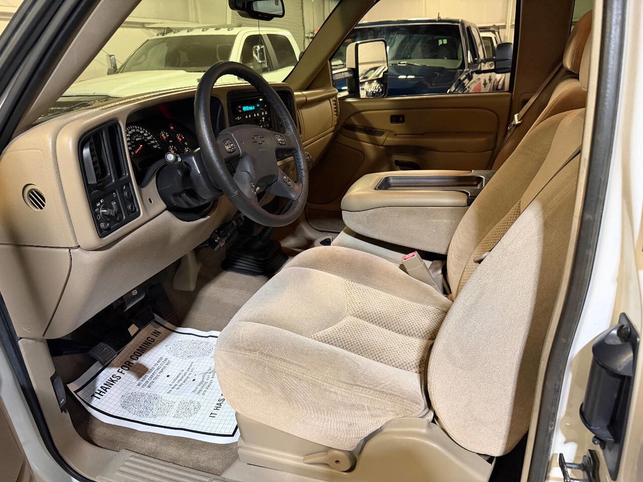 Used 2003 Chevrolet Silverado 3500 LS RWD image 38