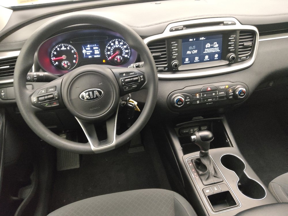 Used 2018 Kia Sorento LX image 22