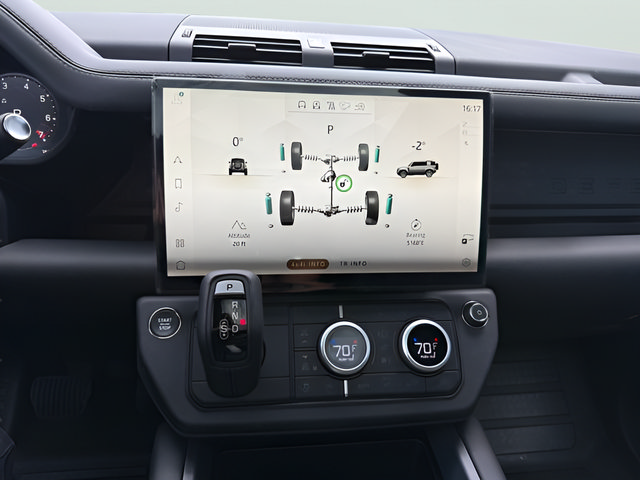 Certified 2026 Land Rover Defender 110 S AWD/4WD image 11