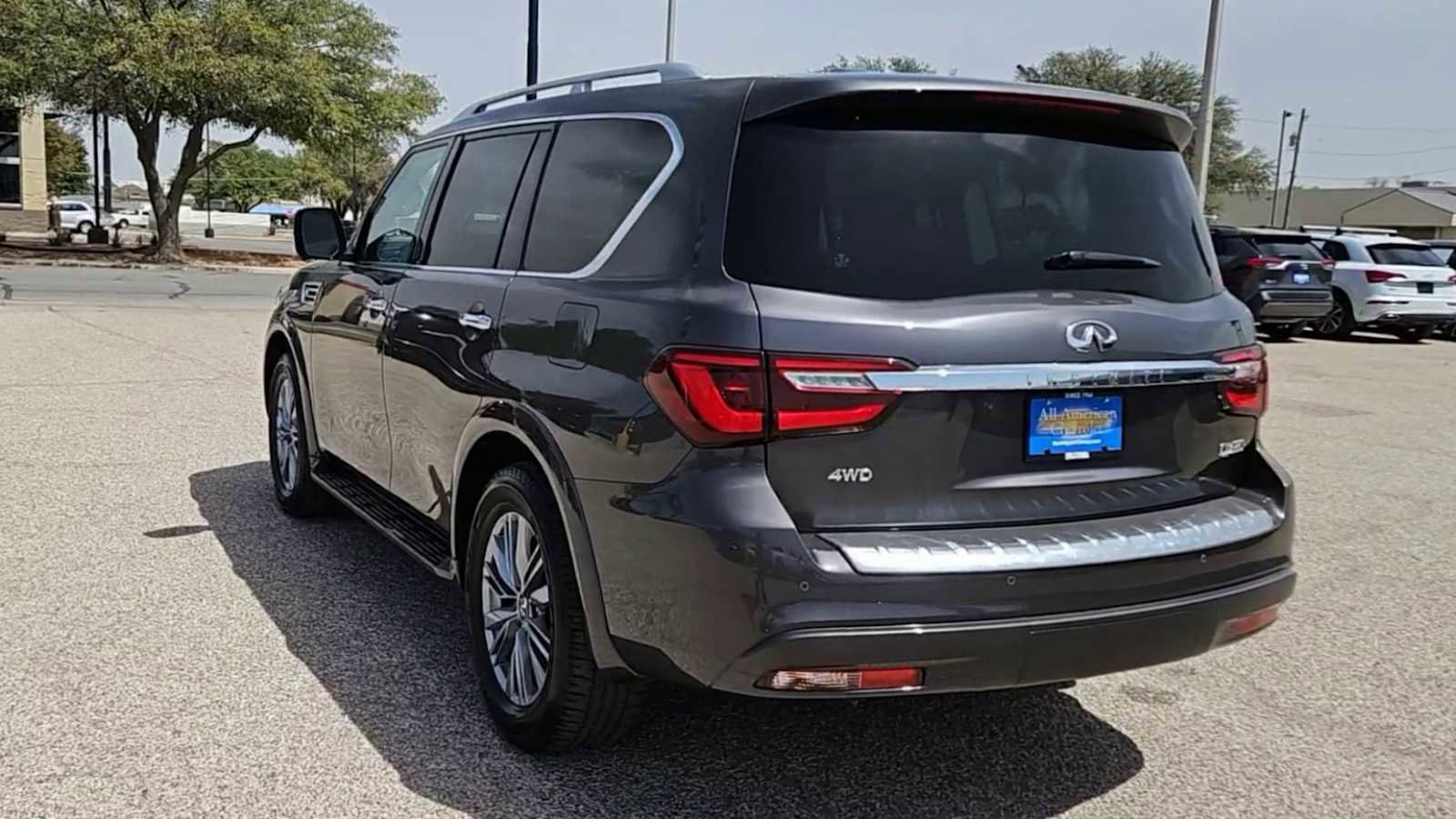 Used 2024 INFINITI QX80 Luxe AWD/4WD image 6