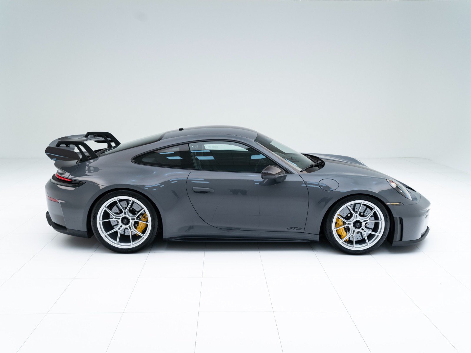 Certified 2026 Porsche 911 GT3 RWD image 8