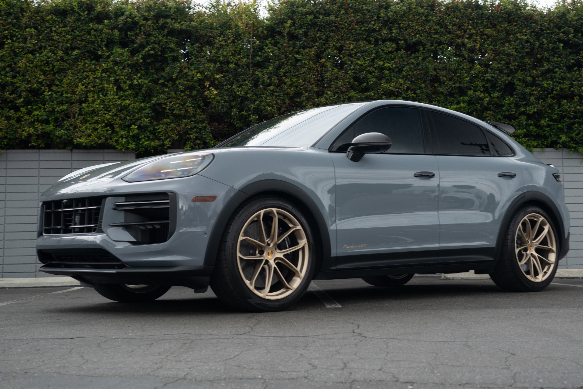 Used 2024 Porsche Cayenne Turbo GT image 21