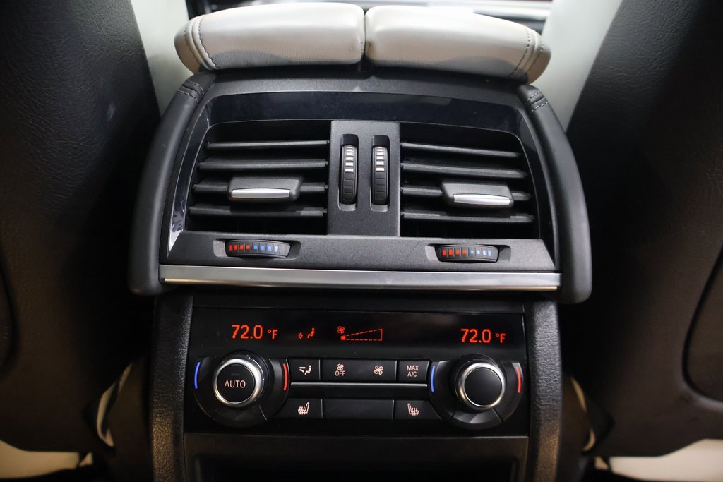 Used 2016 BMW X5 M image 25