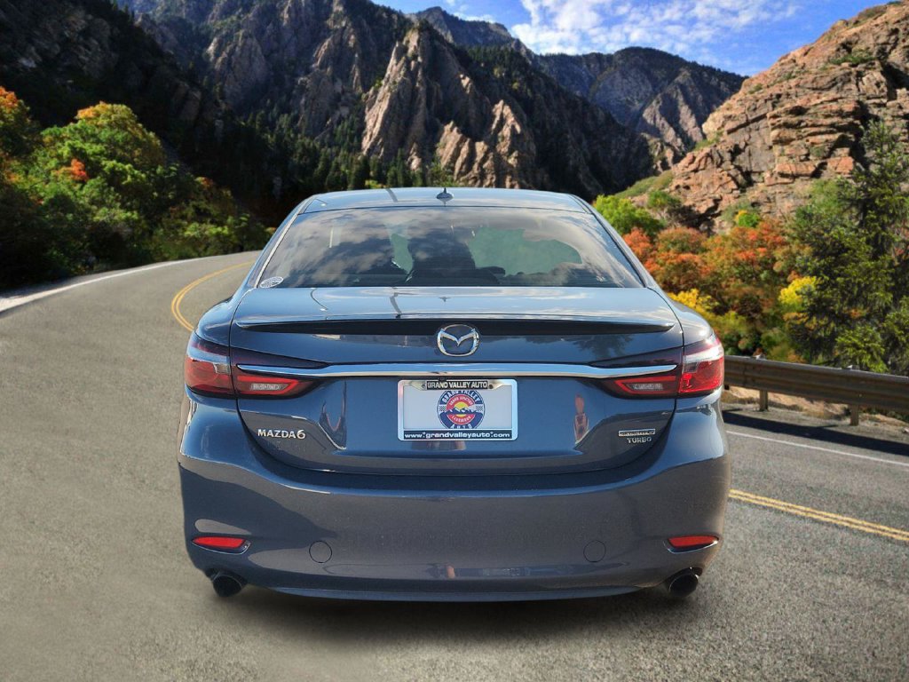Used 2021 MAZDA MAZDA6 Carbon Edition FWD image 4