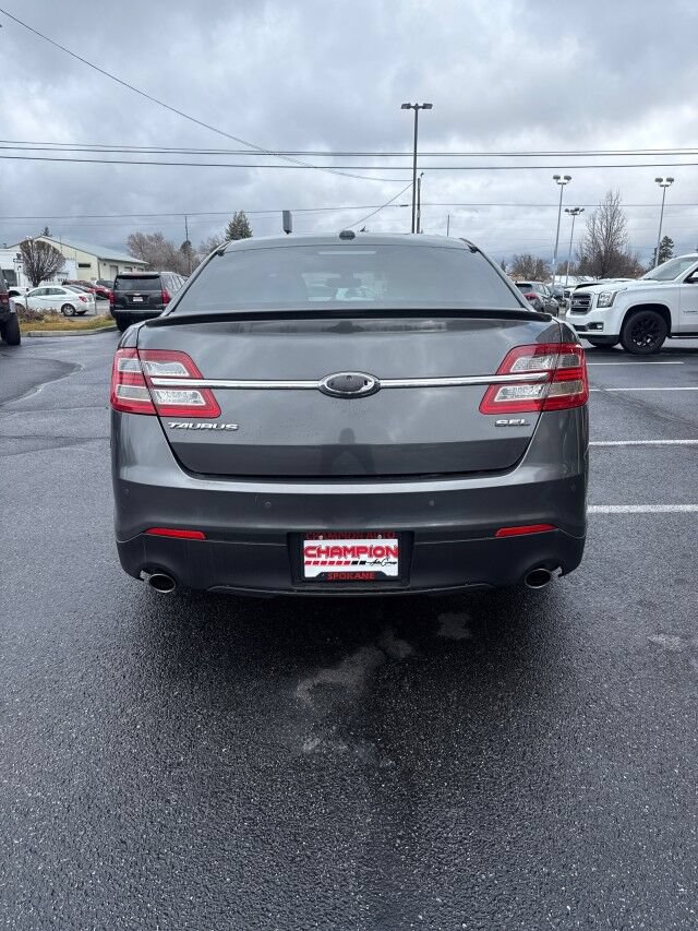 Used 2016 Ford Taurus SEL w/ Equipment Group 201A FWD image 7