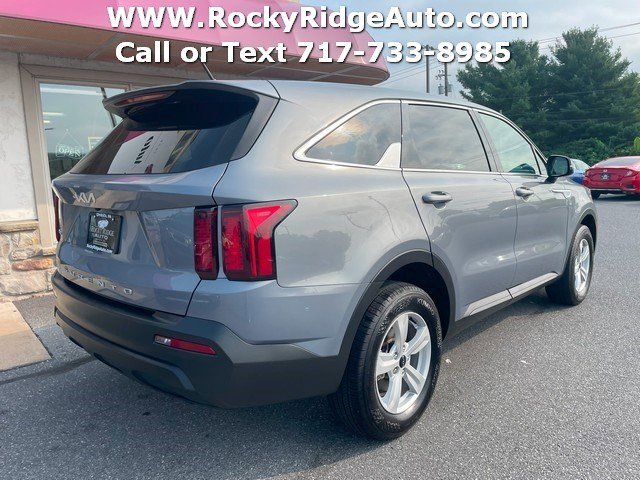 Used 2022 Kia Sorento LX AWD/4WD image 7