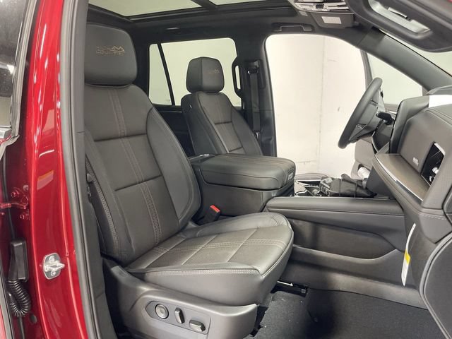 New 2026 Chevrolet Tahoe High Country w/ Sun And Tow Package AWD/4WD image 27