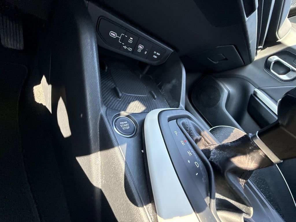 Used 2025 Kia K4 GT-Line image 23