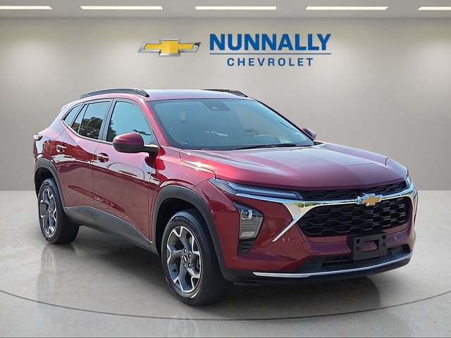 Used 2025 Chevrolet Trax LT w/ Driver Confidence Package FWD image 7