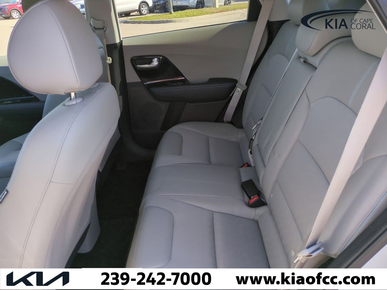 Used 2019 Kia Niro EX image 13