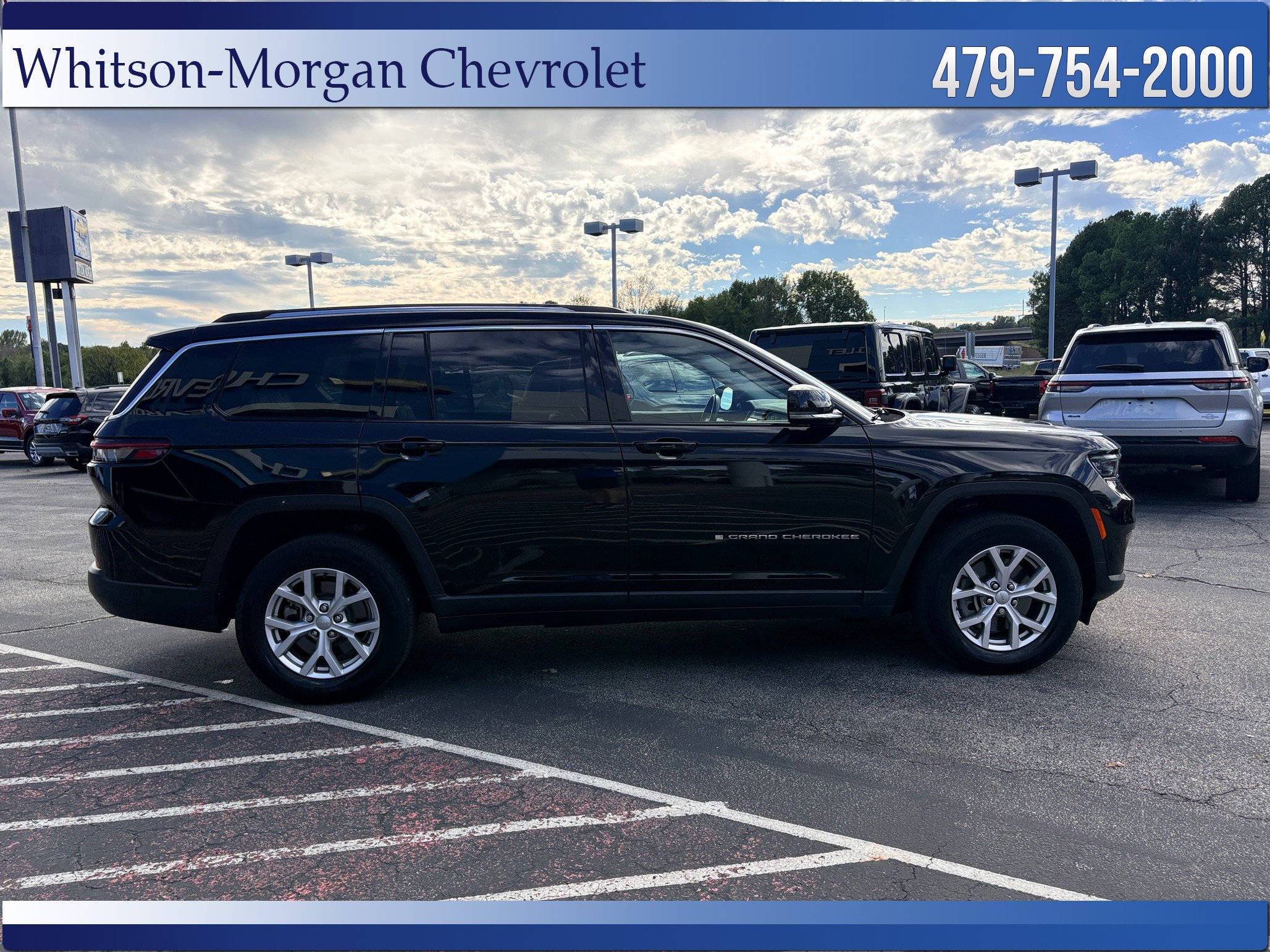 Used 2021 Jeep Grand Cherokee L Limited AWD/4WD image 4
