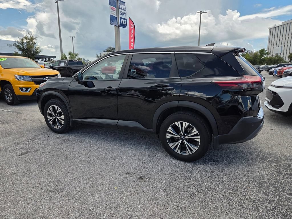 Used 2022 Nissan Rogue SV FWD image 10