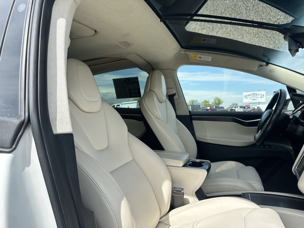 Used 2018 Tesla Model X P100D AWD/4WD image 16